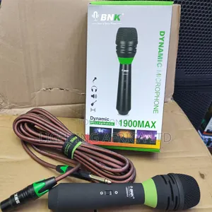 BNK Wired Dynamic Microphone Rubber Coated With 10 Meters Cable