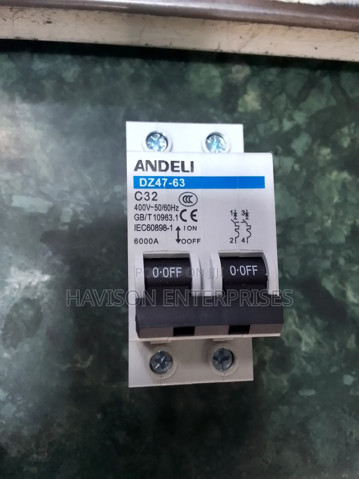 C32 Andeli MCB
