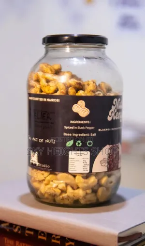 Blacks Blend Cashew Nuts 1000g Glass Jar