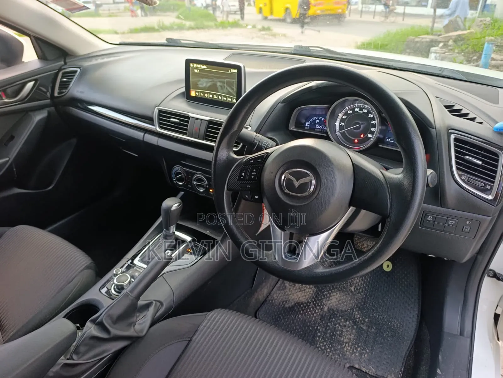 Mazda Axela 2017 Silver