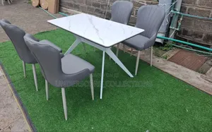 Executive Homes Top Marble+4 Chairs