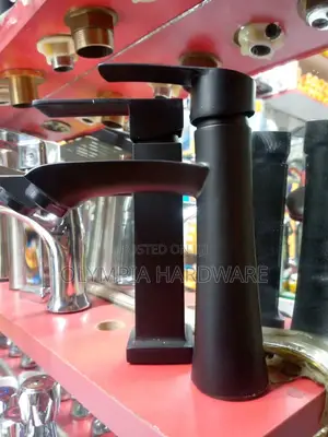 Basin Pillar Tap (Matte Black)