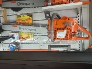 Husqvarna 272 Power Saw