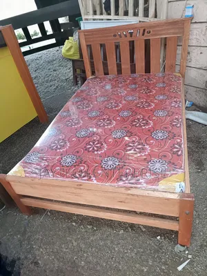 4 X 6 Bed and Matress
