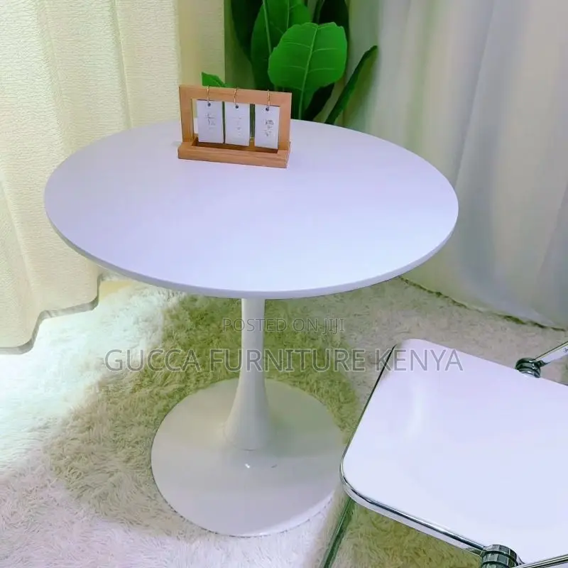 Dining Table:Marble-Top Round Dining Table With Column Base