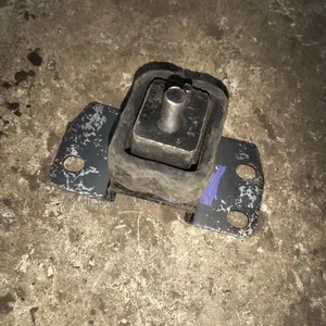 Rush Engine Mounting Left Side