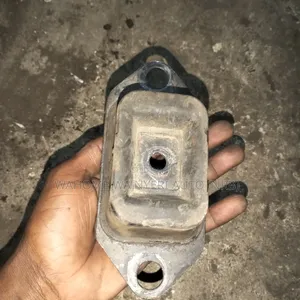 Nissan Sylphy Gearbox Mounting