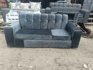 3 Seater With Cupholders