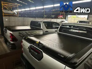 Manual Roller Shutter With Led ( Roller Master