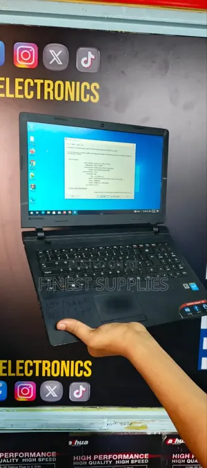 Laptop Lenovo IdeaPad 110 2GB Intel Celeron HDD+SSD 320GB