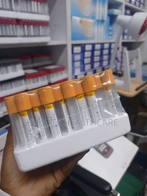 Blood Collecting Yellow Tube