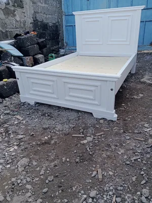 Mordan Bed 4x6 King Size Bed