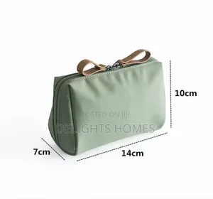 Portable Makeup Bag_cr