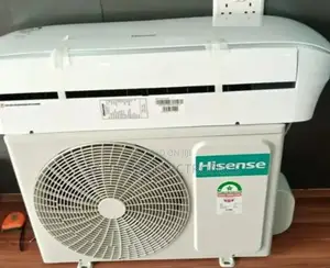 Air Conditioner Hisense (As12cr4svetg07) White