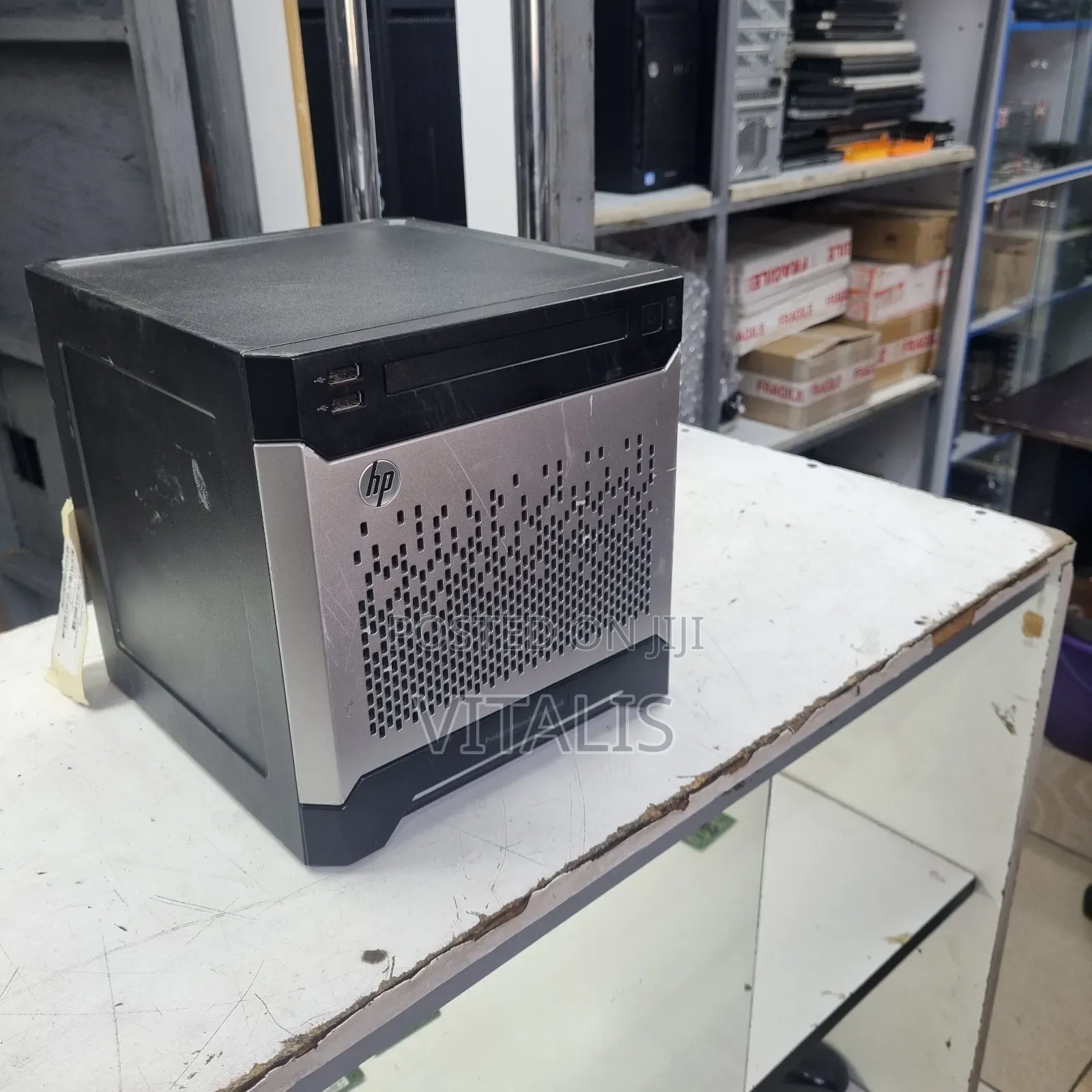 Server HP ProLiant ML 16GB Intel Xeon HDD 3T