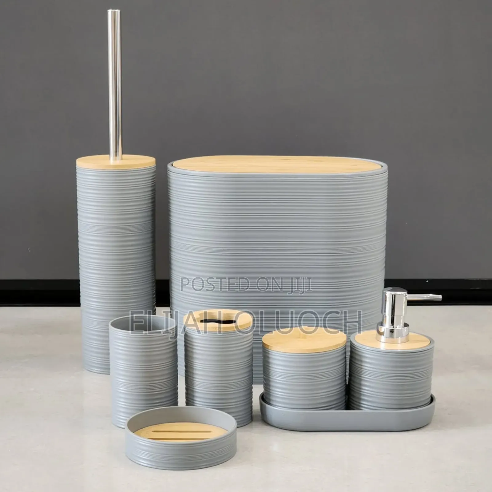 8pcs Luxury Bamboo Plastic Bathroom Accessories Set.