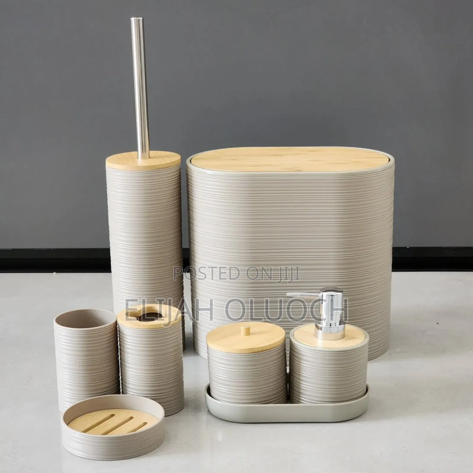 8pcs Luxury Bamboo Plastic Bathroom Accessories Set.