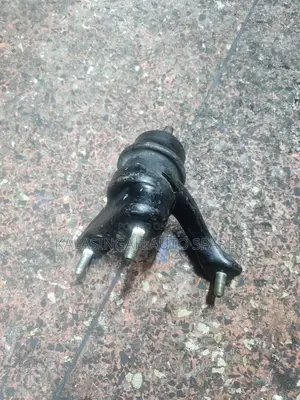 Harrier Engine Mounting