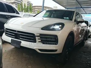 Porsche Cayenne Platinum Edition AWD 2018 White