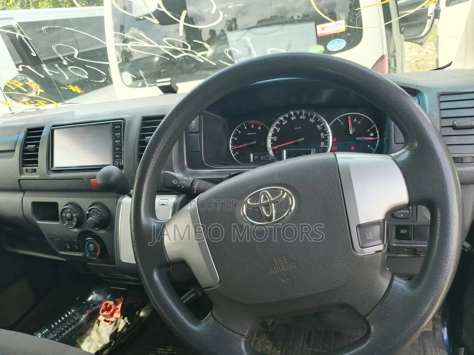 Toyota HiAce 2019 Blue