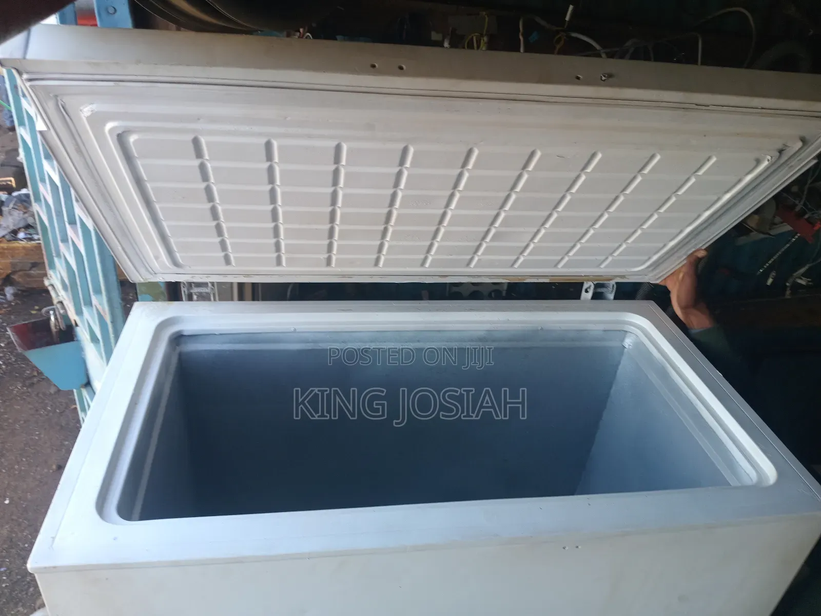 Rrefrigeration And Air Conditioning Technician