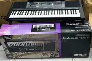 Yamaha PSR E373 Original Keyboard Plus Free Power Adapter