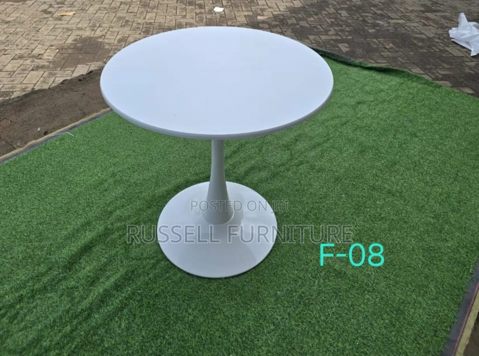 Circular Dinning Table