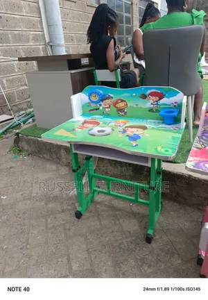 Kids Study Table and Chair(Green)
