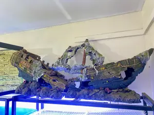 Authentic-Look Sunken Ship for Aquariums – 1 Meter Long