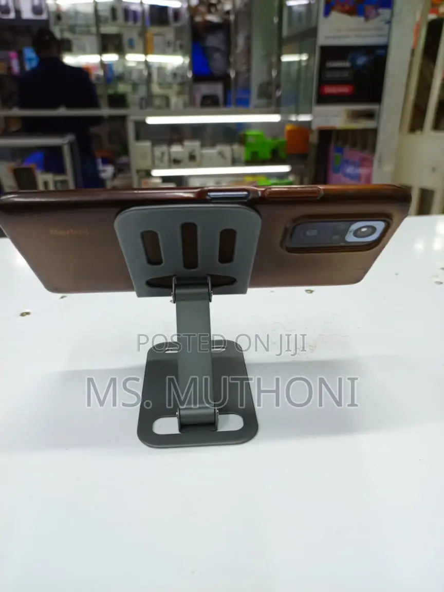 Adjustable Desktop Phone Holder