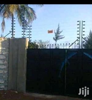 Electric Fence Installation