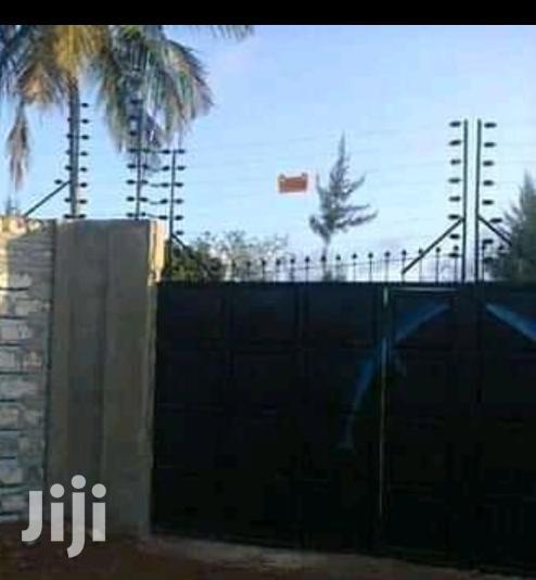 Electric Fence Installation