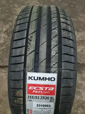 255 /55 R20 Khumo Tyres (Xl) Highway.