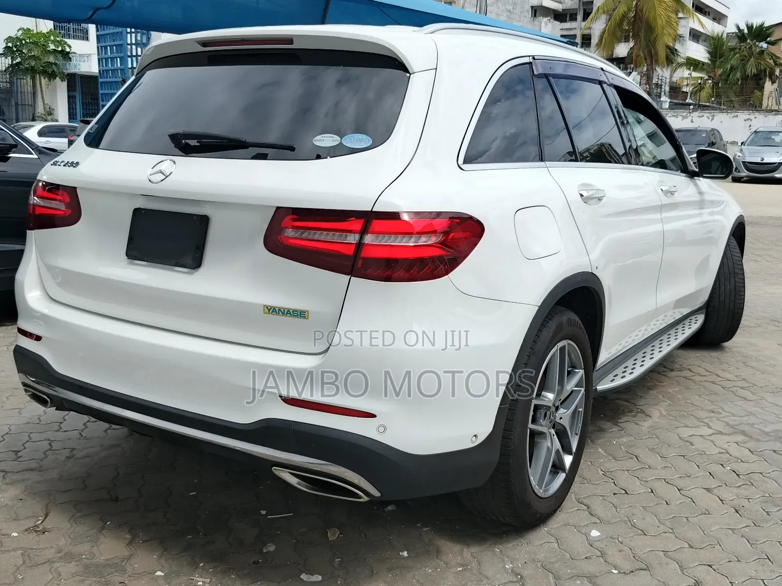 Mercedes-Benz GLC-Class 2019 White