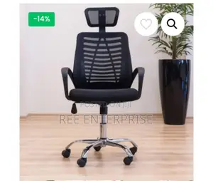 Smooth Rolling Caster Wheels Mesh Office Chair With Headrest
