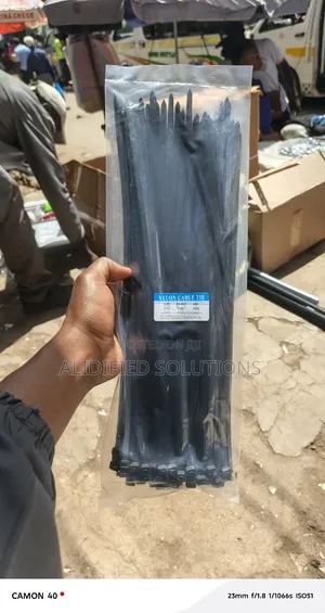 8*400mm Nylon Cable Tie