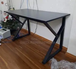 Office Desk:Ergonomic Style Wooden Gaming Desk-Steel Frame