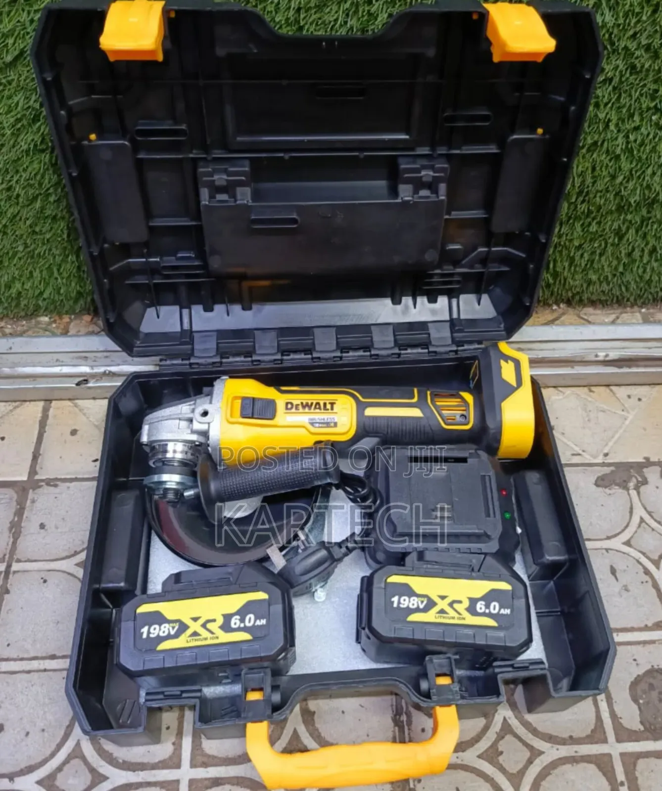 Dewalt Cordless Angle Grinder 2 Lithium Batteries