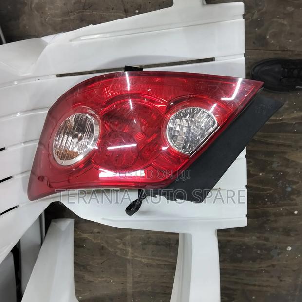 Mark X 2005 Tailight