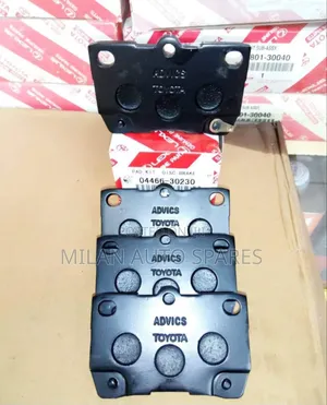 Toyota Crown Genuine Rear Brake Pads