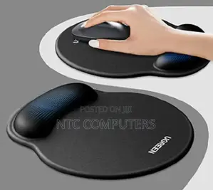 Ugreen Ergonomic Mouse Pad With Wrist Rest
