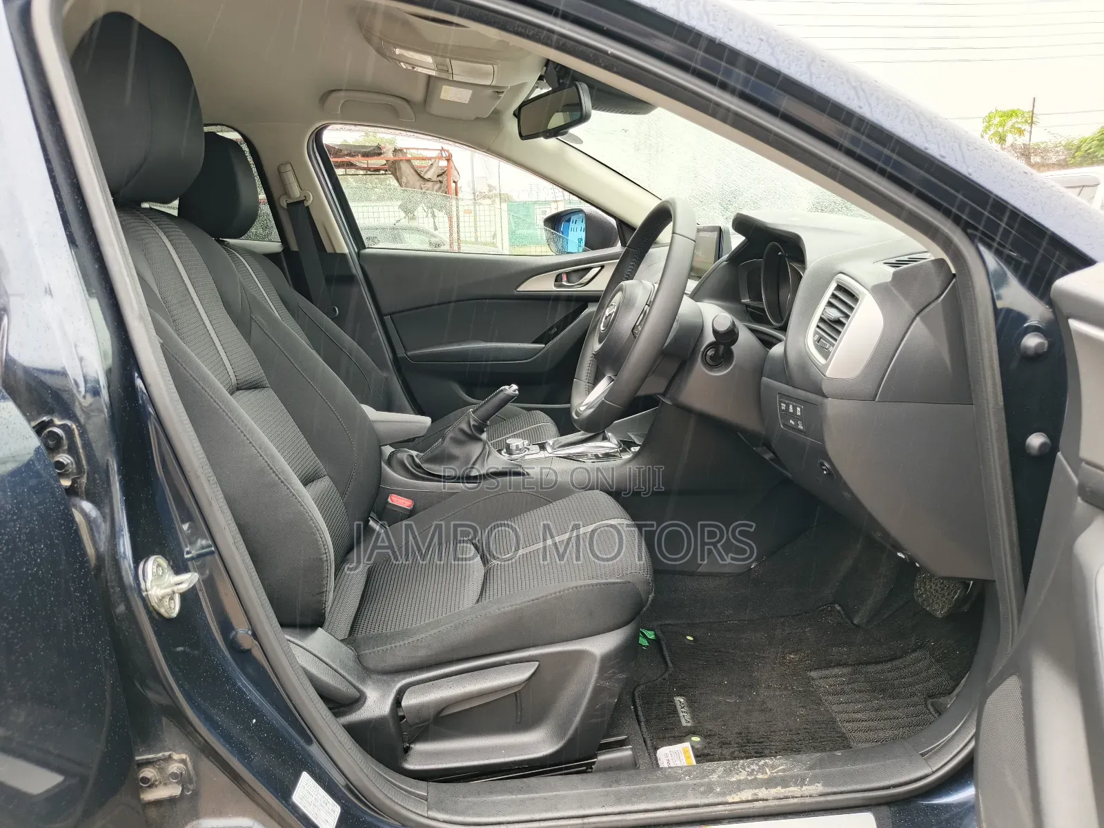 Mazda Axela 2018 Blue