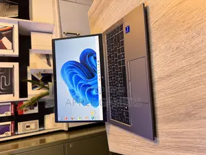 Laptop HP ZBook Firefly G8 16GB Intel Core I7 SSD 1T