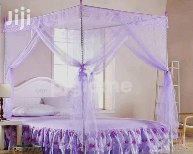 4 Stand Metalic Mosquito Net