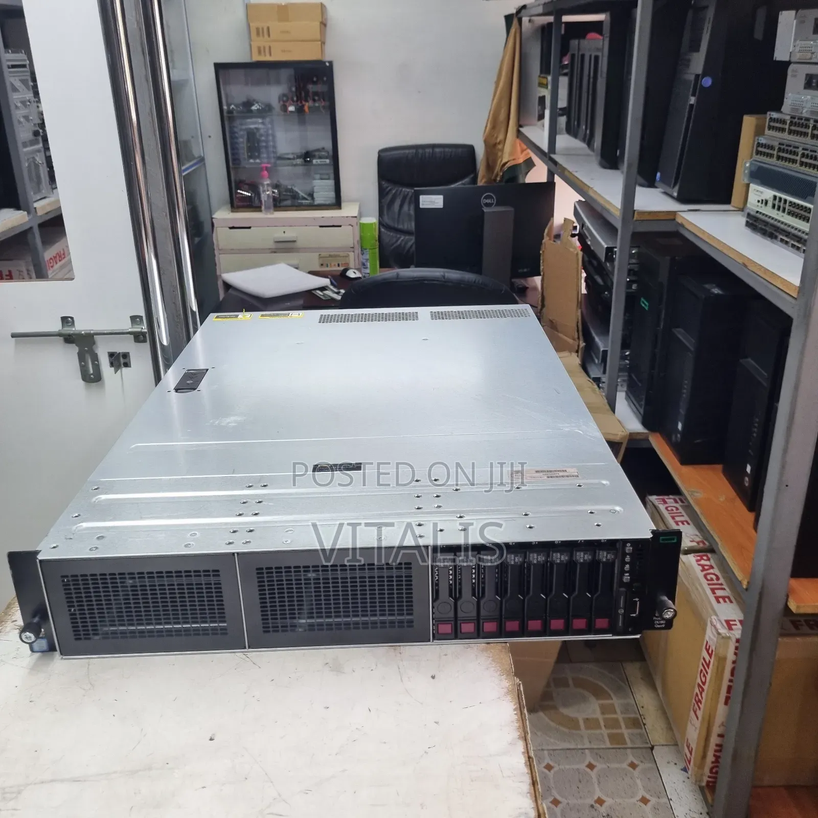 Server HP ProLiant DL 32GB Intel Xeon HDD 3T
