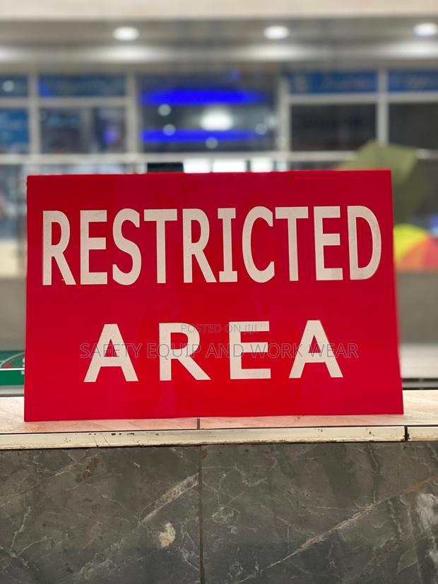 Restricted Area Sign – No Entry Without Ppe - main view