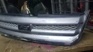 Noah 2005 Grille Available