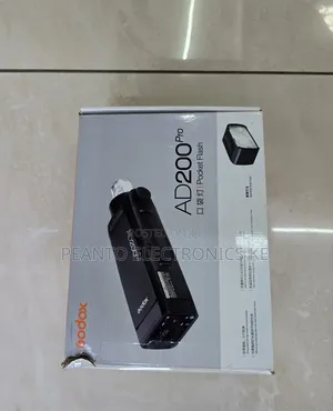 Godox Ad200pro (200w) 2.4g TTL Pocket Flash