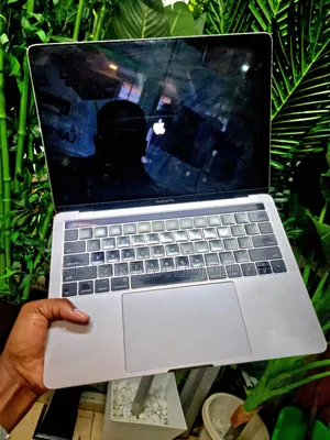 Laptop Apple MacBook Pro 2016 16GB Intel Core I7 SSD 1T