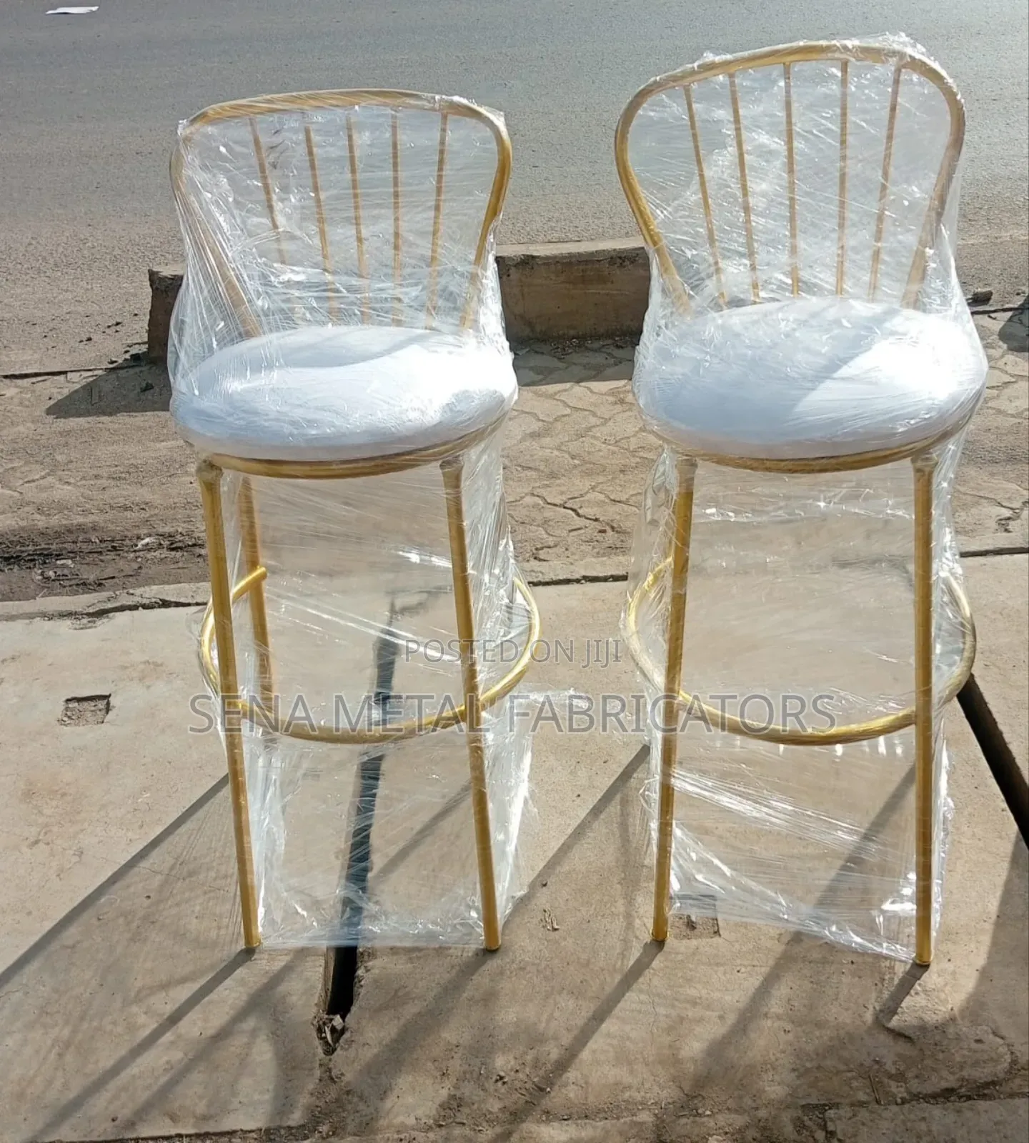 Modern Kitchen Counter High Stools, Armless